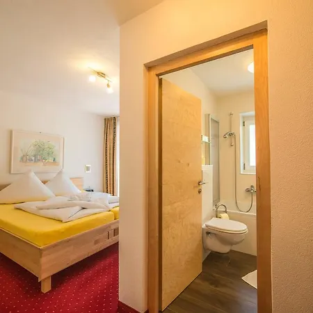 Bernegg Daire Sautens